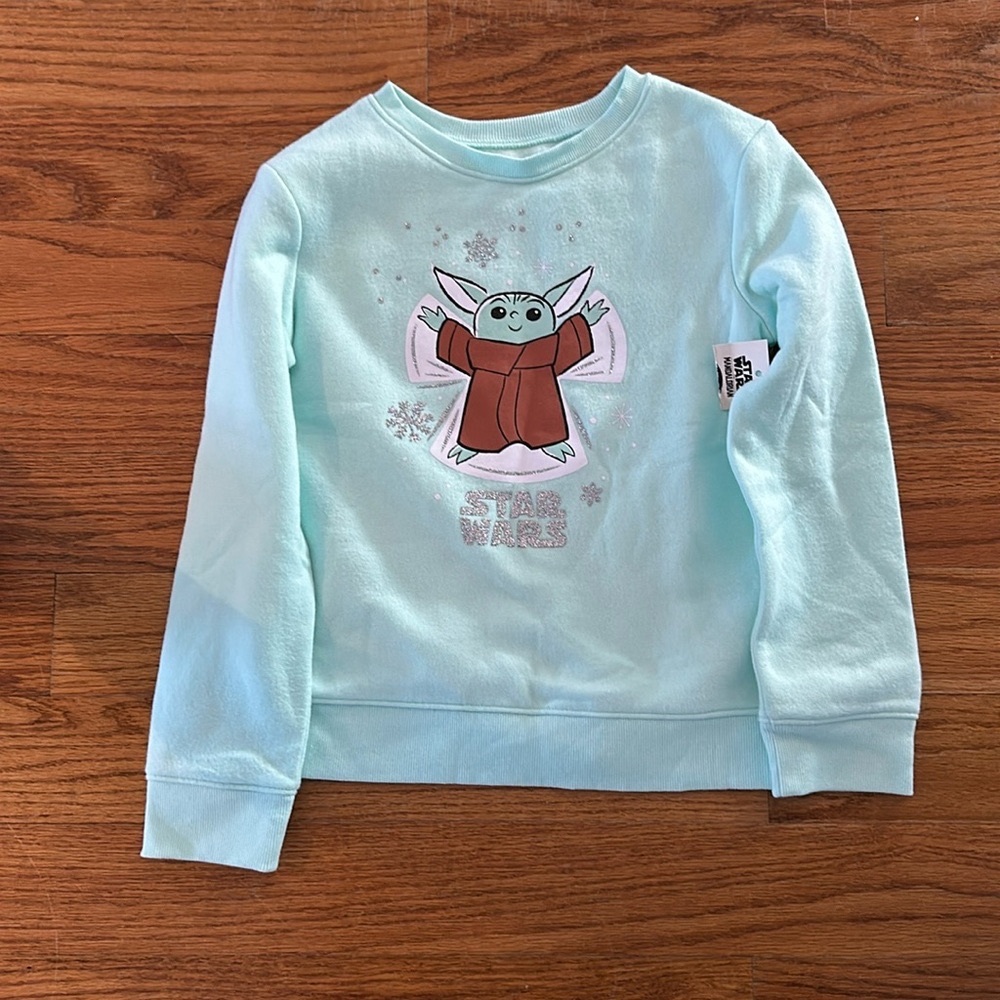 NWT Girls baby yoda star wars sweatshirt NWT size 7